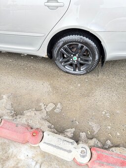 PREDÁM SKODA OCTAVIA 2.0 103 kW - 4