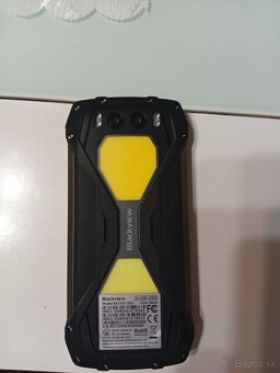 Blackview - odolný telefon - 4