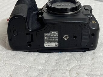 Nikon D850 - super stav - 4