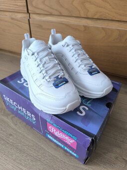 Predam Skecher D' lux walker - 4