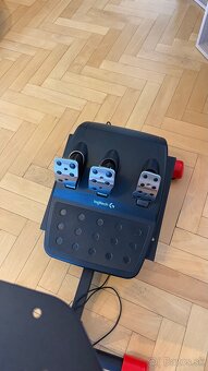 PlayStation VR2 + Logitech G29 - 4