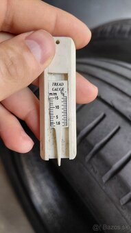 pirelli cinturato p7 215 55 r17 seal inside - 4
