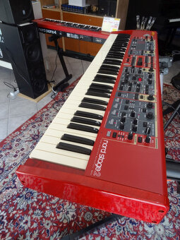 Nord Stage 2 SW73 Compact - 4