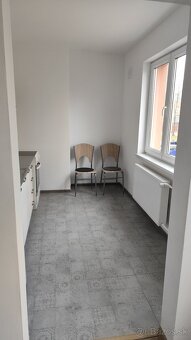 2izbový zrekonštruovaný byt - 4