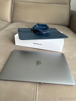 Predám MacBook AIR M1, 8GB/256GB TOP STAV - 4