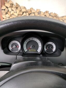 Kia ceed 1.4 77kw 2009 - 4