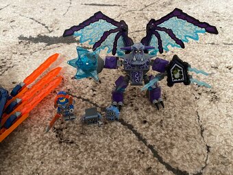 Lego set Nexo Knights 70351 - 4
