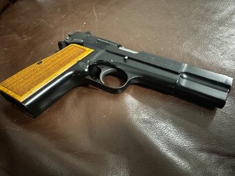 Browning Hi-Power MK III 9mm Luger - 4