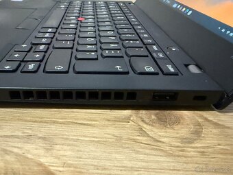 Lenovo ThinkPad X280-i5-8350U/8gbDDR4/256gbSSD/W11PRO - 4