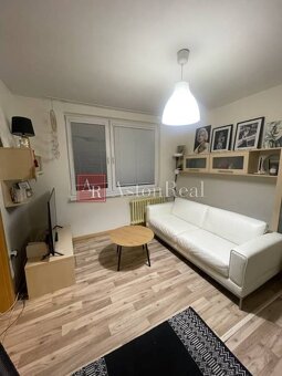 Prenájom:1,5 izbový byt, prvé poschodie, Skalica-ul .L. Svob - 4