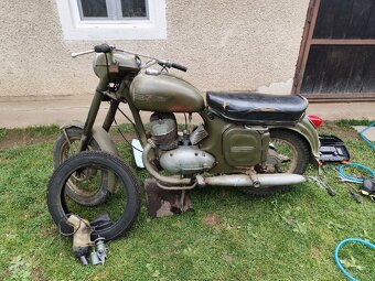 Jawa 350 360 army - 4