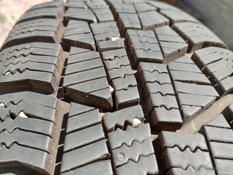 Predam 4ks pneu 165/70/r14 zimne 81TGeneral na diskoch 5x100 - 4