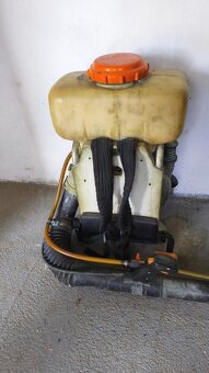 Predám rosič/postrekovač Stihl - 4