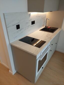 Prenájom garsónky – centrum mesta Prešov (Hotel Šariš) - 4