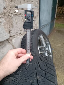 225/55 R17 predam zimne pneumatiky - 4