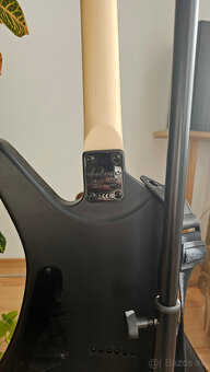 Predám Elektrickú gitaru Jackson JS32T Kelly AH Satin Black - 4