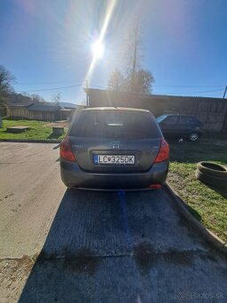 Kia ceed 1.6 crdi 66kW - 4