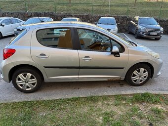 Peugeot 207 - 4