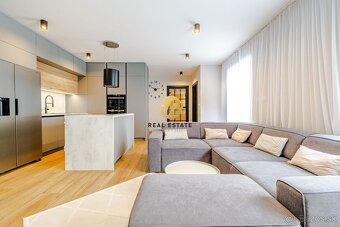 Novostavba – Kompletne zariadený rodinný dom s modernými tec - 4