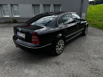 Škoda Superb Edition100 2.0 TDI - 4
