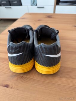 Nike LUNAR GATO hyperfuse, veľ UK 10, EU45. - 4