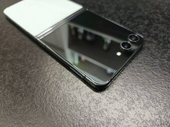 Samsung Galaxy Z Flip 5 256gb Mint Green - 4