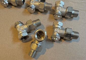 18x nove HERZ radiatorove ventily 1/2 - 4
