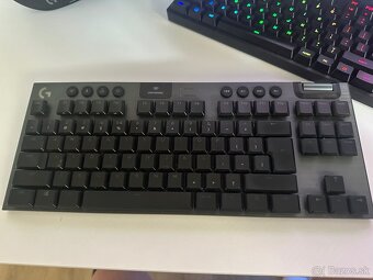 Logitech G915 TKL - 4