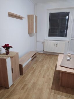 SIMI real - prenájom - 2 izbový byt s balkónom - od 1.9.2025 - 4