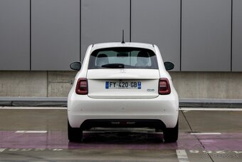 Fiat 500e La Prima, 42 KWh, 87 kW - 4