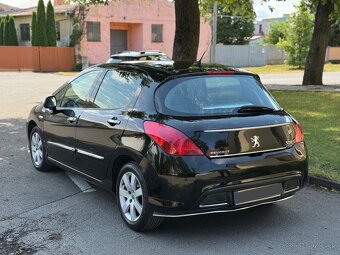 Peugeot 308 - 4