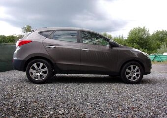 Hyundai ix35 1.7CRDi 85kW EDITION 142 000KM nafta manuál - 4