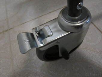 WC stolička - pojazdné kreslo - 4