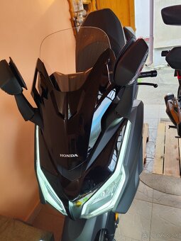 Honda Forza 125 - 4