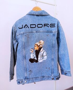 Stylova damska modra extravagantna denim bunda s potlacou - 4