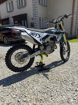 Honda CRF 250 - 4