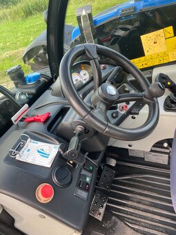 Predám Teleskopický manipulátor New Holland LM 5030 - 4