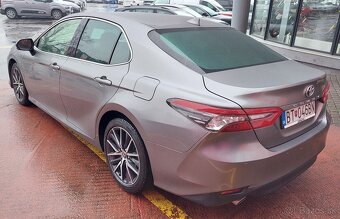 Toyota Camry 2.5 hybrid 131kW e-CVT Executive - 4
