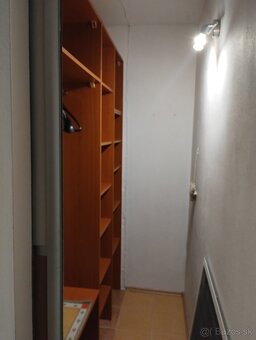 1-izbový byt na prenájom pri BB - 4
