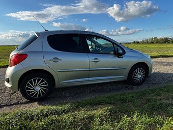 Peugeot 207 - 4