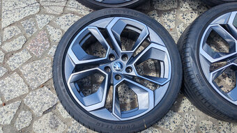 5x112 R19 --- ŠKODA OCTAVIA 4 RS - 4