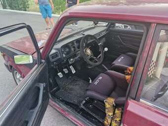 Lada - 4