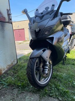 Gilera Nexus 500 - 4