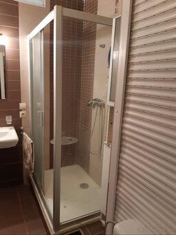 kľud ticho a predsa centrum-3izbový byt - 4