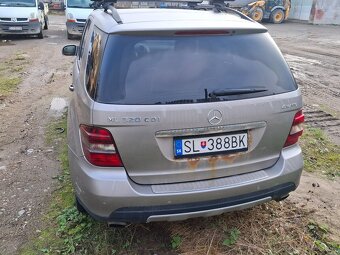 Mercedes ML - 4