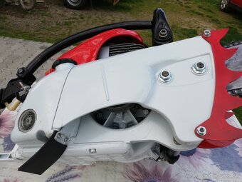 MOTOROVA PILA, STIHL CONTRA,1106 - 4