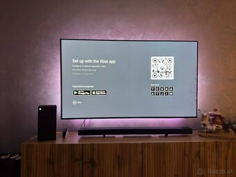 Predám Xbox Series X + 2 ovládače - 4