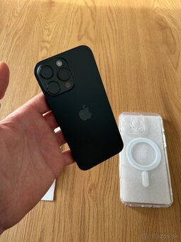 iPhone 16 Pro Max 256 gb Black Titanium v záruke - 4