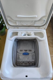 Práčka Electrolux TimeCare 500 – vrchom plnená - 4