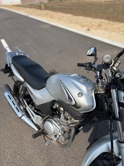 Yamaha YBR 125 - 4